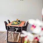 Wyjatkowy Przy Lesie By Renters *